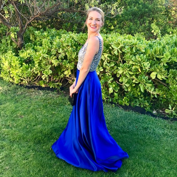 Meet your Posher, Michelle - Picture 1 of 3